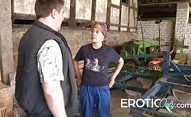 498-HDTV-GOLDLIGHT-MID-03-baeuerinnen-jul09